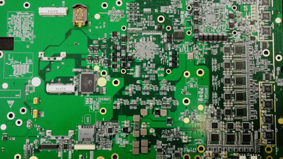 SMT貼片加工的設(shè)備有哪些，裸手操作有什么影響？-上海PCB抄板-SMT貼片加工